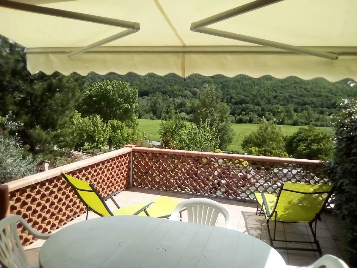 Holiday home Le Seringat 46 Saint-Martin-de-Bromes